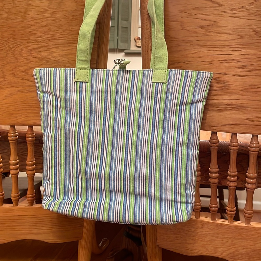Eddie Bauer Tote Bag. Multi-Stripe Grn/Blu/White. EUC